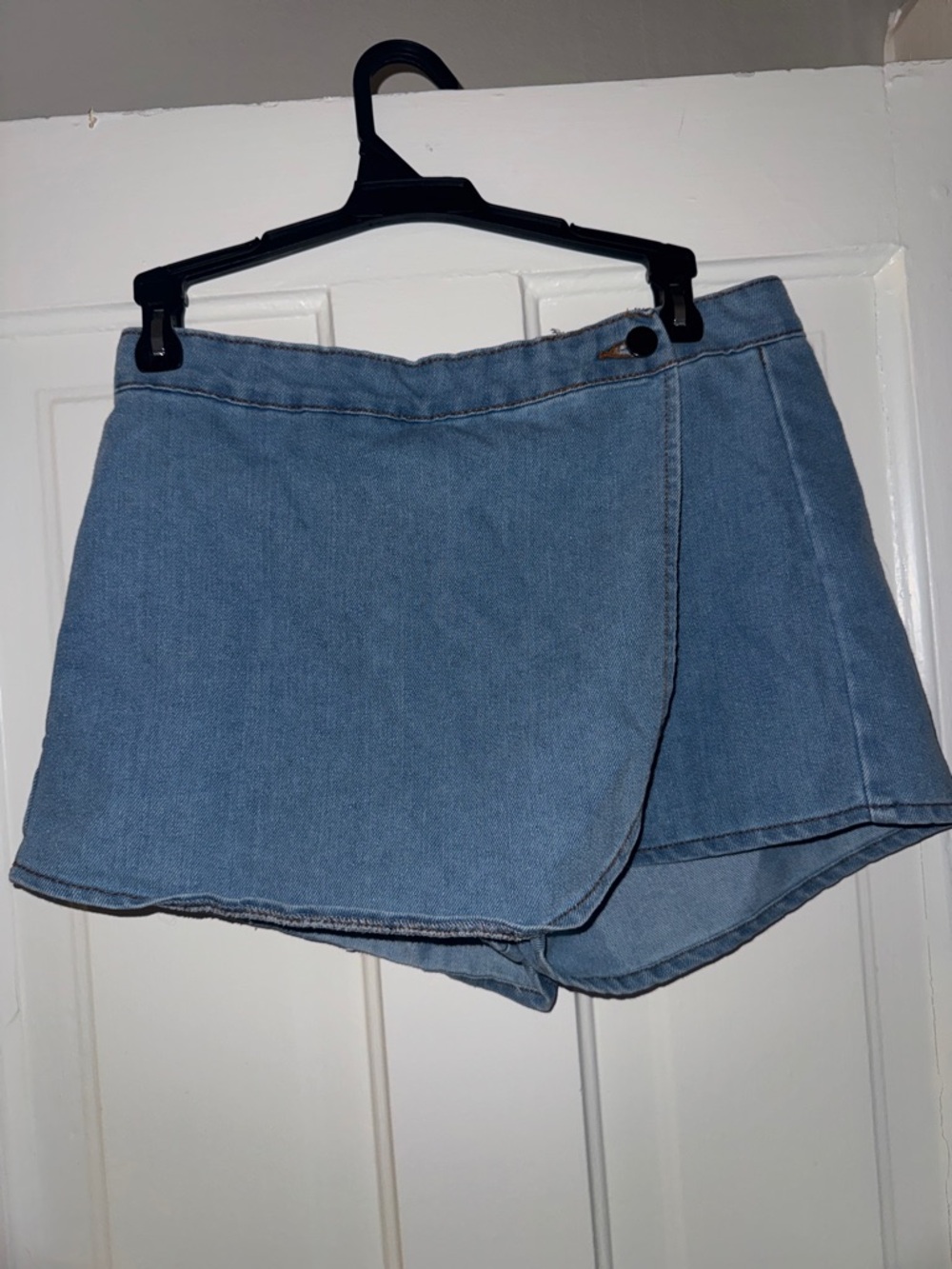 Light Blue Denim Mini Skort - Casual Women’s Skirt